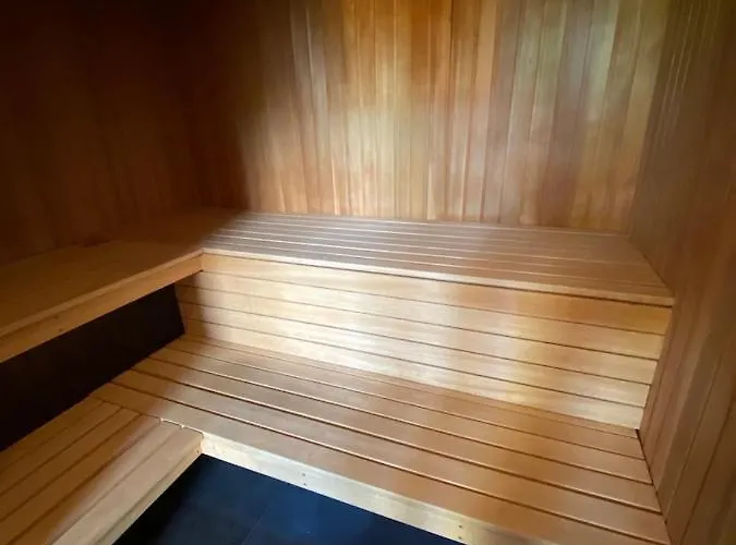 Holiday home Luxe Tuinhuis Nabij Amsterdam