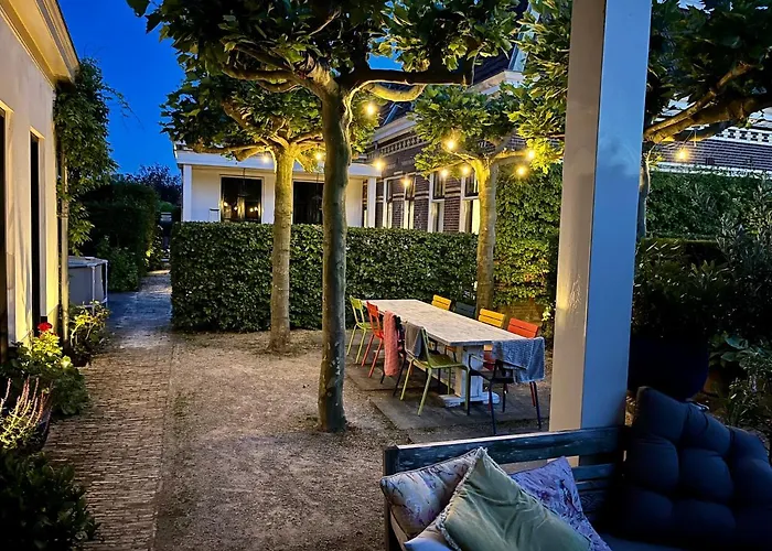 Luxe Tuinhuis Nabij Amsterdam Holiday home