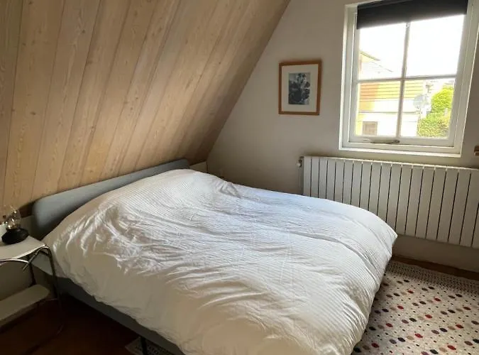 Luxe Tuinhuis Nabij Amsterdam Holiday home *