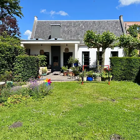 Luxe Tuinhuis Nabij Amsterdam אוסטזאן